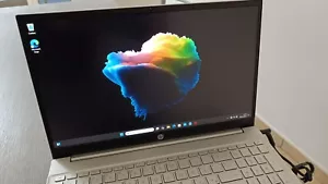 HP Pavilion 15-eh1001sl, AMD Ryzen 7 5700U, RAM 16 GB, SSD 1 TB - Foto 1 di 6
