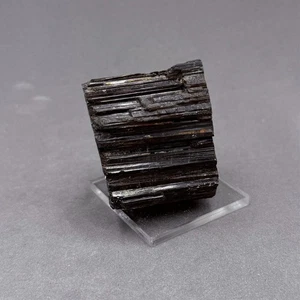 TURMALINA NEGRA CHORLO - Cardeñosa, Avila ESPAÑA MINERAL 5x3x3cms B14 - Imagen 1 de 5