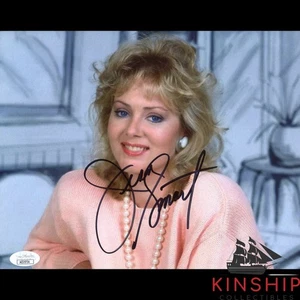 Jean Smart signed 8x10 Photo JSA COA Hacks Actress Auto Rare B2172 - Picture 1 of 1