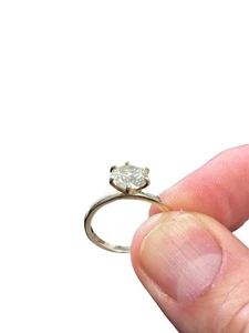 Moissanite Ring Size 6.5 - Picture 1 of 6