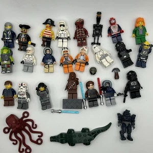 LEGO Star Wars & More Minifigures LOT 23+ Figures RARE Vintage w Light Sabers - Picture 1 of 6