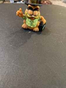 Garfield Graduation Hawaii PVC Figure Cake Topper Vintage 1981 8 - Picture 1 of 2