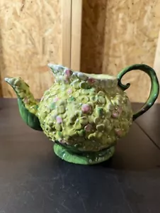 hydrangea ceramic teapot - Picture 1 of 7