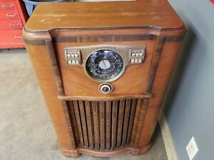 1941 Zenith Console Tube Radio 8S563X 8A02 Wave Magnet AM Shortwave Police Bands