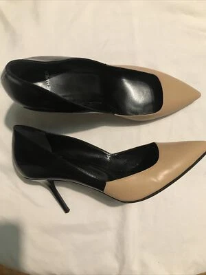 Pierre Hardy Two-Toned Heel Pump  Beige/Black  Size: 41 $700.00”excellent “ - Image 1 of 4
