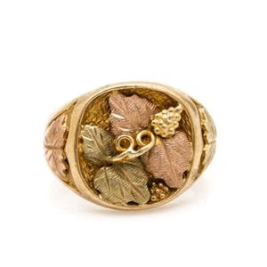 10K Tri-Gold Foliate Ring Black Hills Gold size 9 REDUCED - Picture 1 of 6
