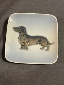 Bandeja plato baratija vintage Royal Copenhagen porcelana perro salchicha - Imagen 1 de 13