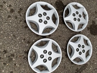 2000-2005 Chevrolet Cavalier 14” Hubcaps Original Bolt On,refurbished Set 4 - Image 1 of 4