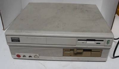 Computadora vintage TANDY 1000 TL 1000 25-1601 *Encendido Foto 1 de 4