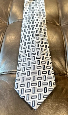 Corbata Valentino Bordada Estampado Geométrico Hecha a Mano 100% Seda Hecha en Italia Foto 1 de 4