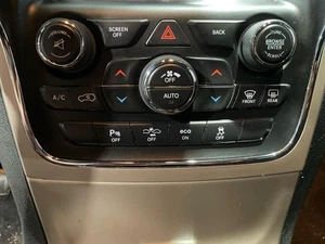 14-15 Grand Cherokee Heater Controls temperature control 8.4" touch screen - Picture 1 of 1
