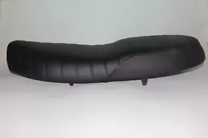 Triumph T160 Trident 750cc low profile motorcycle seat CODE: D1169 - Picture 1 of 6