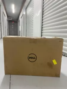 Dell P2217 22 inch LCD Monitor with Adjustable Stand - Picture 1 of 6