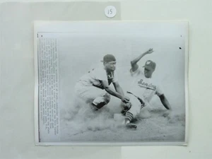  ORIGINAL PHOTO BASEBALL 1960.s CHUCK HINTON WASHINGTON VS YANKEE NO14 - Imagen 1 de 3