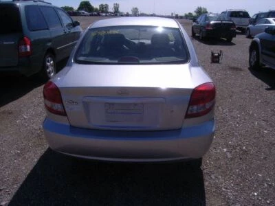 Puerta delantera del conductor con carrocería moldura lateral manual se adapta 03-05 RIO 125142 Foto 1 de 4