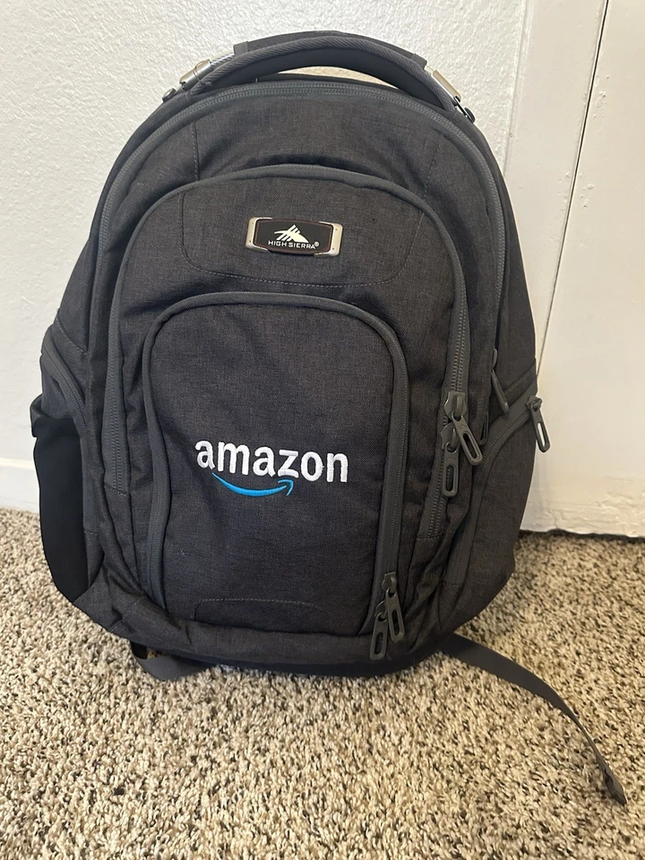 Mochila High Sierra marca Amazon Foto 1 de 2