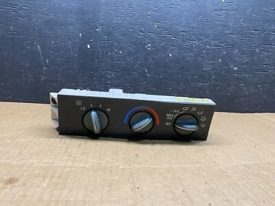 GMC Chevrolet Express 1500 2001-2007 control de clima aire acondicionado M1812 DG Foto 1 de 4