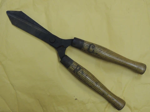 Vintage Collectible Boker Hedge Shears Clippers 16" Overall Length, 5.5" Cut Cover