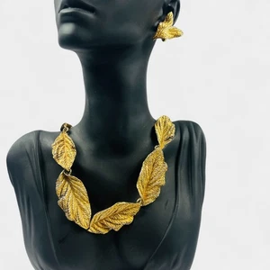 Vintage Napier Gold on Sterling Leaf Necklace & Earrings Rare Signed 82g - Picture 1 of 17