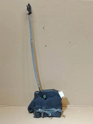 Range Rover L322 3.6 right front door central locking catch lock FQJ500120 - Image 1 of 4