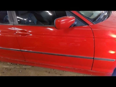 Sedán puerta delantera pasajero mercado canadiense compatible con BMW 320i 1023203 01-05 Foto 1 de 4