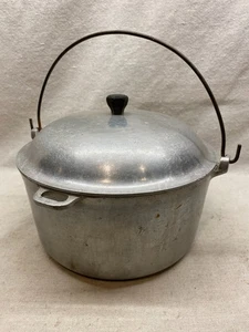 Household Institute Aluminiumguss Bügelgriff mit Deckel Vintage Topf Dutch Oven - Bild 1 von 7