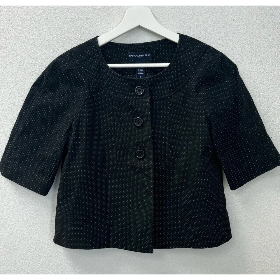 Chaqueta Banana Republic Negra Lunares Mezcla Algodón Recortada Botón Frontal Foto 1 de 4