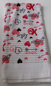 FULL UNCUT VALENTINE HEARTS -LOVE XOXO Print Cotton Kitchen Towel - Picture 1 of 2