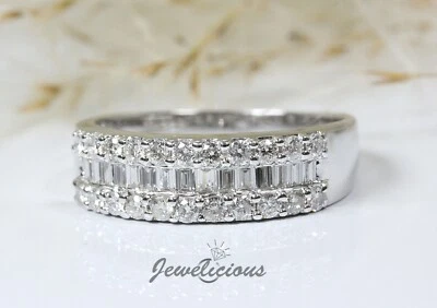 18K White Gold Natural Baguette Round Diamonds 3 Row Band Ring - Image 1 of 4