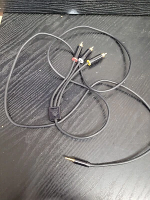 Official Genuine Xbox One Headphone To RCA AV Cable Lead - Image 1 of 2