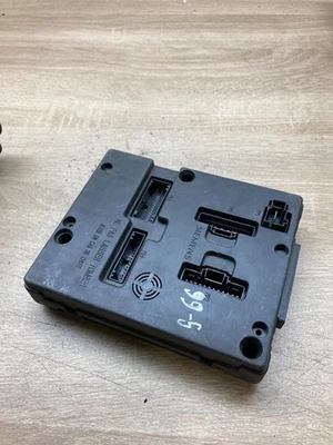 8200029342A S108502610C Comfort/convenience module Fits for Renault Scenic I - Image 1 of 4