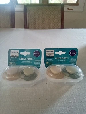 2 Pts De 2 Avent Chupete Ultra Suave 0-6 Meses Verde Oliva Y Beige NUEVO  Foto 1 de 3
