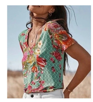 Johnny Was Mona May Favorite V Neck Floral Pattern Bamboo Top Women's M - Image 1 of 4