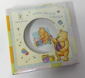 Royal Doulton Disney Winnie The Pooh Plate Decorative Gift Collection Boxed 2001 - Picture 1 of 4