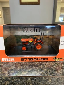 Kubota B7100 HSD Tractor Toy - Picture 1 of 2