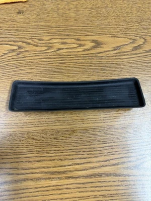 2009-2012 Dodge RAM 1500 Centre Console Intérieur Insert Caoutchouc Tapis OEM - Photo 1/4