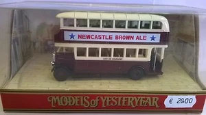MATCHBOX 1:76 AUTO DIE CAST LEYLAND TITAN TD1 BUS 1930 BORDEAUX CREMA ART Y5-C - Foto 1 di 1