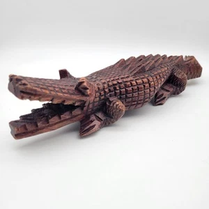 Vintage Hand Carved Wooden Alligator Crocodile Reptile Sculpture 15" - Picture 1 of 24