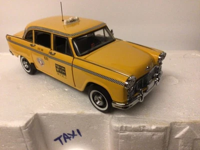 Franklin Mint NYC Checker Cab, tiene embalaje original de espuma de poliestireno BONITO Foto 1 de 4
