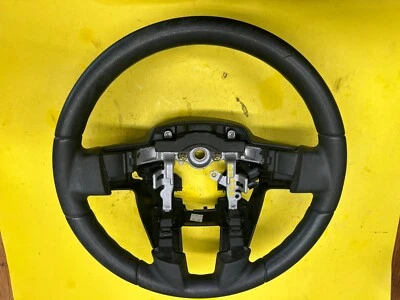 2004-2011 MITSUBISHI ENDEAVOR DRIVER STEERING  WHEEL OEM - Image 1 of 4