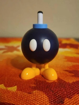 Minifigura clásica Bomb-Omb K’Nex Super Mario Bros 2013 bolsa ciega serie 4 Foto 1 de 4