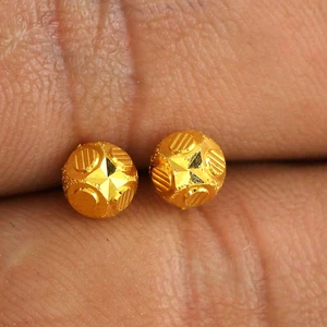 Aretes de bola de oro amarillo de 18 quilates con corte de diamante para mujer/niña para regalo - Imagen 1 de 6