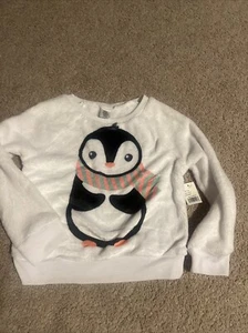 Penguin Print Stars And Sprinkles Brand Velvety Size 4/5 White Kids Sweater - Picture 1 of 6