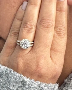 ROUND CUT MOISSANITE ENGAGEMENT RING HALO SPLIT SHANK 14K SOLID YELLOW GOLD 2.20 - Picture 1 of 12