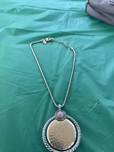 Chicos gold chain necklace with reversible circle rhinestone pendant - Picture 1 of 4
