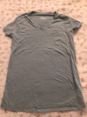 Camiseta de maternidad Liz Lange azul talla pequeña cuello en V Foto 1 de 3