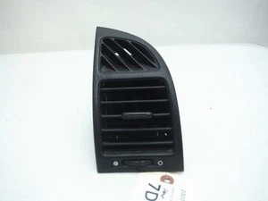 2000 HONDA PRELUDE M/T PASSENGER RIGHT DASH VENT OEM 1997 1998 1999 2001 - Picture 1 of 11