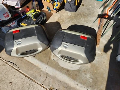 Alforjas rígidas moto usadas 06-10 Buell XB12 Ulysses Firestorm Thunderbolt Foto 1 de 3