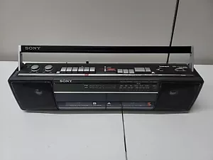 Sony CFS-W301 Sound Rider Doble Cassette Grabadora AM-FM Radio Estéreo con Cable - Imagen 1 de 10