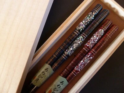 Essstäbchen,Hergestellt in Japan,RADEN,TraditionelleTechniken,Abalone-Shell - Bild 1 von 4